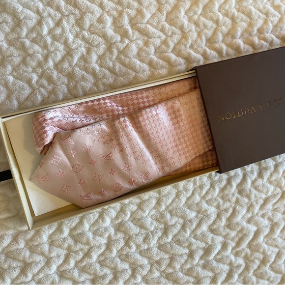 Man tie - Picture 2 of 15